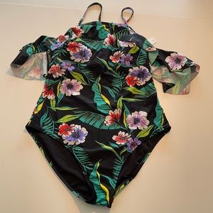 Old Navy Ruffle One Piece Swimsuit L